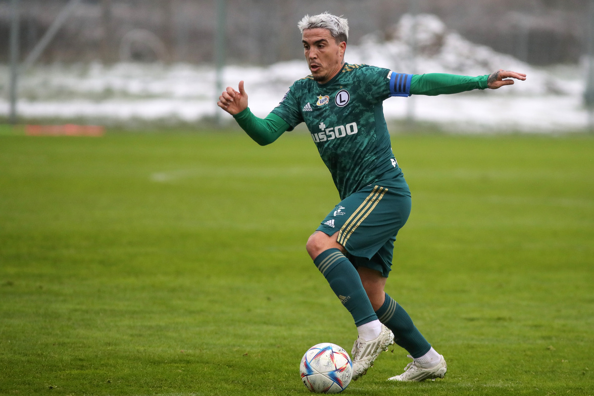 Josue Pesqueira