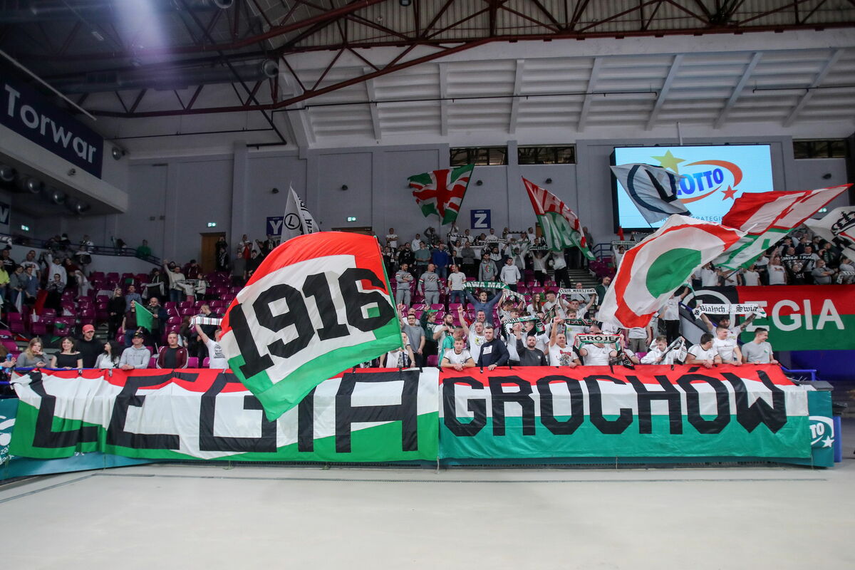 kibice Legia kosz