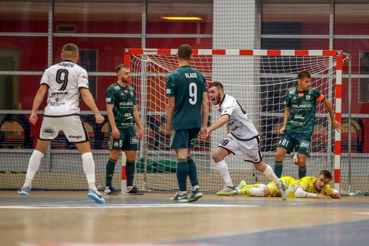 Futsal Legia porażka