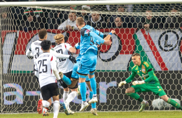 Legia - Lugano Kacper Przybyłko